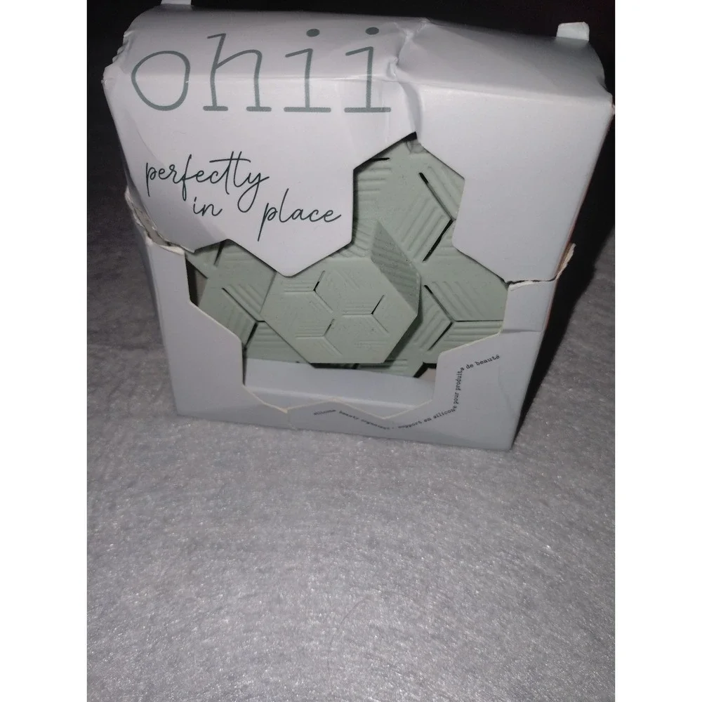 Make up brush holder NEW‎ IN BOX
